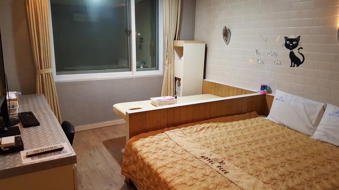 Blue Motel Борьонг Екстериор снимка
